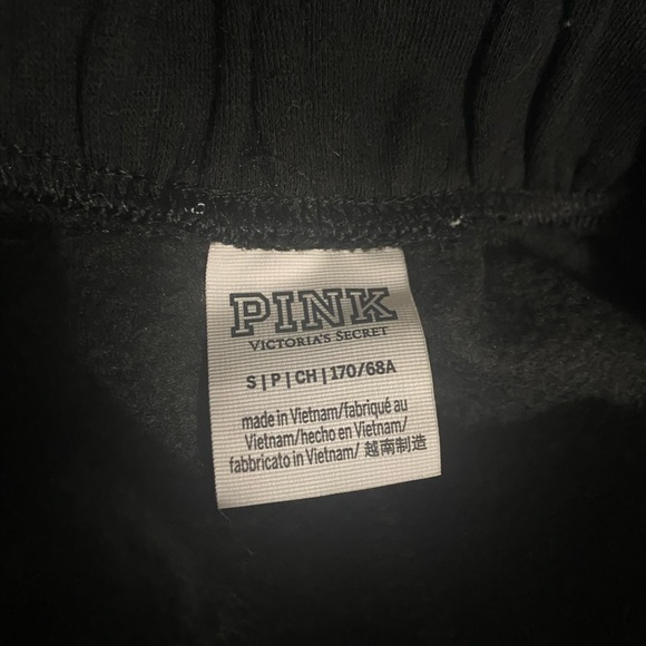 Victoria’s Secret PINK Varsity Short Black and White - Picture 3 of 4